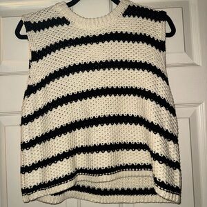 LA MIEL Beige and Black Knit Vest